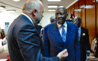 Günter Nooke Afrikabeauftragter mit ivorischen Aussenminister Kablan Duncan im Gespräch