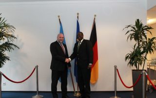 Burkina Faso Landwirtschaftsminister Mahama Zoungrana und Afrikabeauftragter Günter Nooke